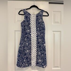 Lily Pulitzer dress size 4. Excellent condition